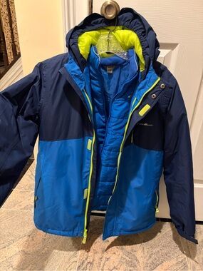 Eddie Bauer Kids' 3 in 1 Hooded Winter Jacket - size 16. Like new.